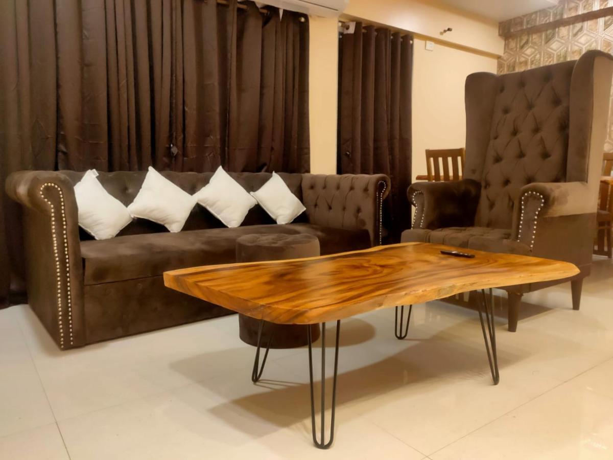 Osi Apartments Bandra West Bombay Exterior foto